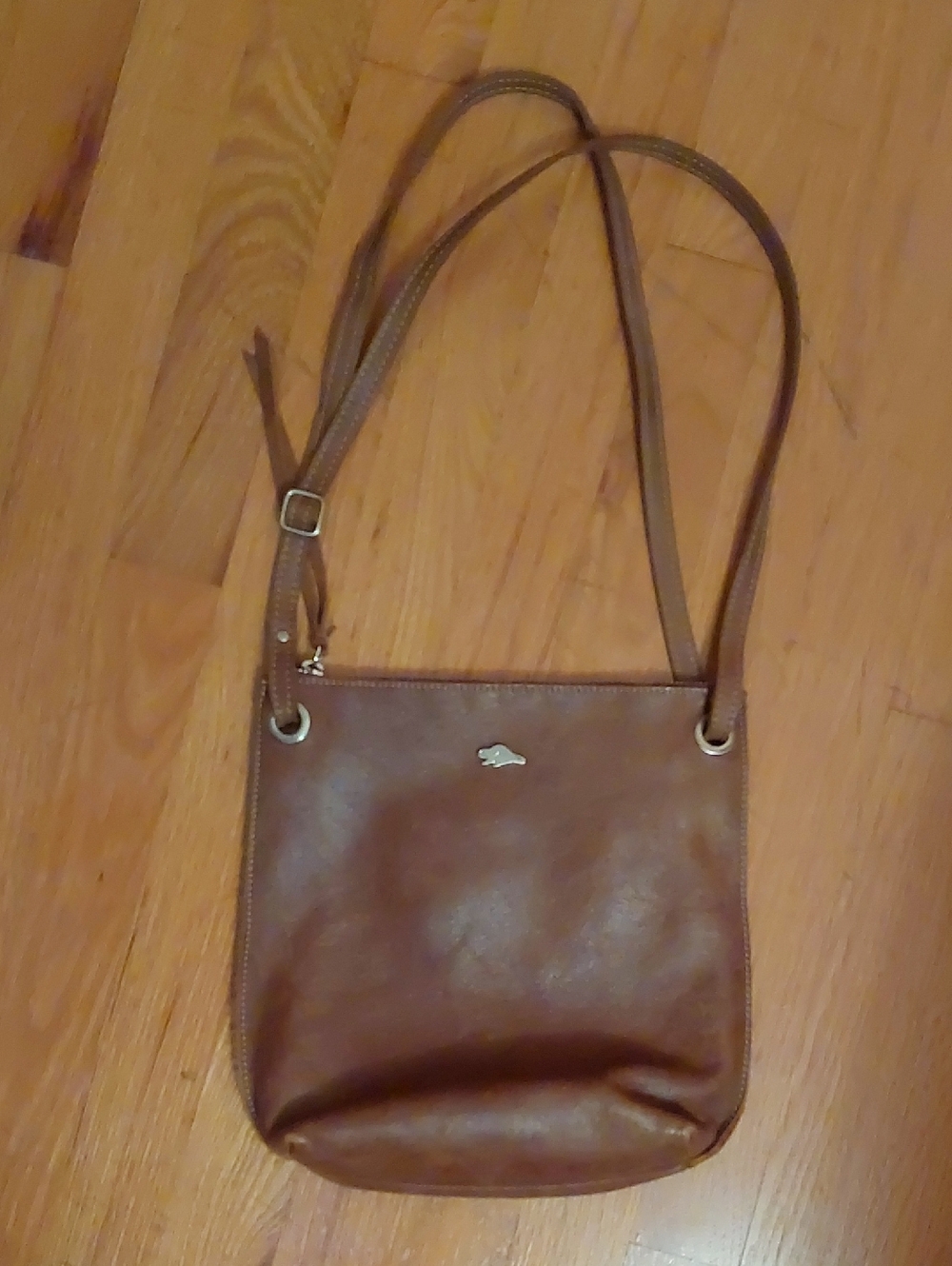 Bundle Roots Canada Crossbody Purses and Belt Bag - Picture 8 of 16